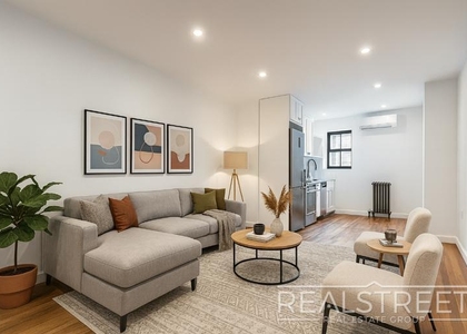 152a Macdougal St - Photo 1