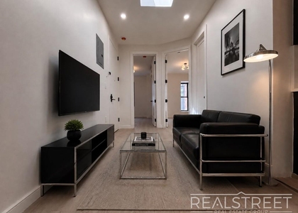 72a Utica Avenue - Photo 1