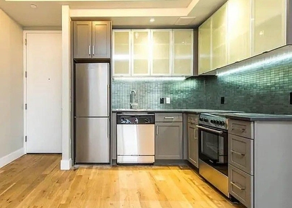 185 Leonard Street - Photo 1