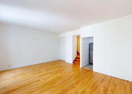 East 12th Street - Photo 1