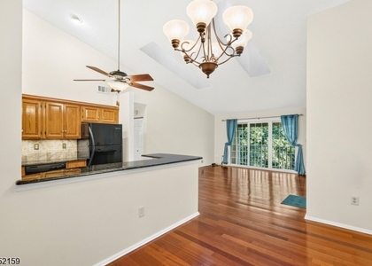 4006 Crawford Ct - Photo 1