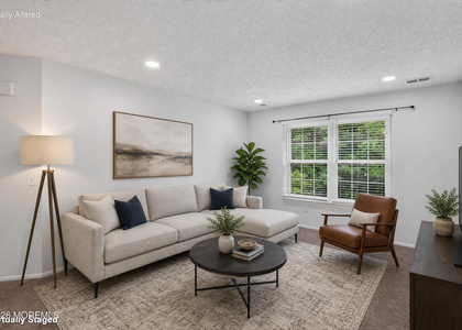 92 Des Moines Court - Photo 1