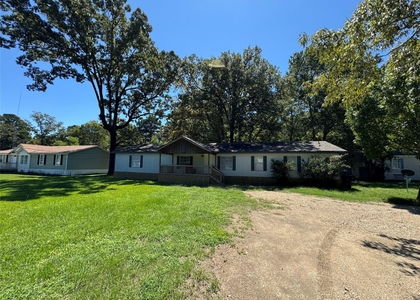 161 Flournoy Lucus - Photo 1