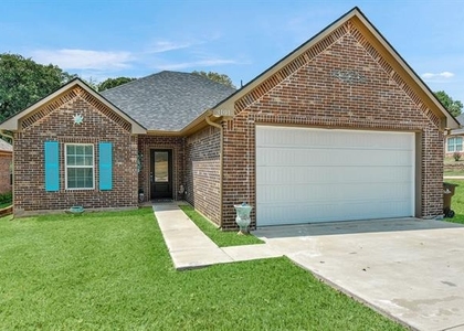 3101 S College Boulevard - Photo 1