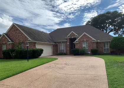 4914 Shadowood Road - Photo 1