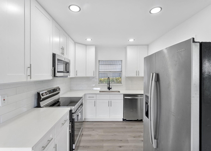 316 Nw 6th Court - Photo 1