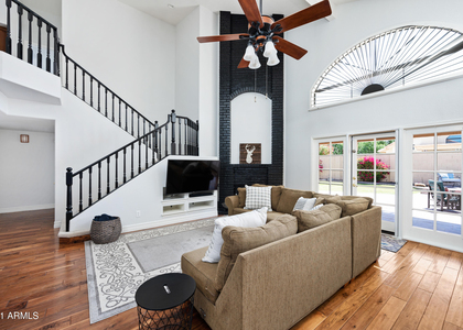 1660 W Honeysuckle Lane - Photo 1