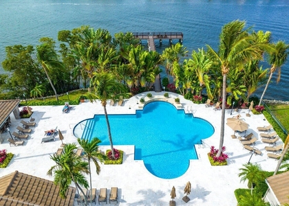 3606 S Ocean Boulevard - Photo 1
