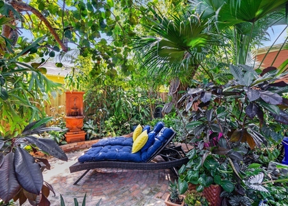 728 Palm Street - Photo 1