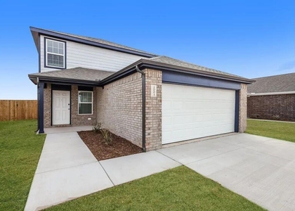 2001 Malus Way - Photo 1
