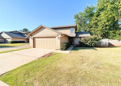213 Woodbridge Circle - Photo 1