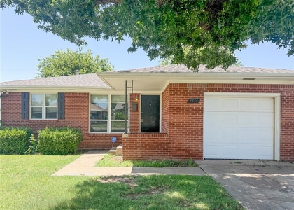 3116 Nw 65th Street - Photo 1