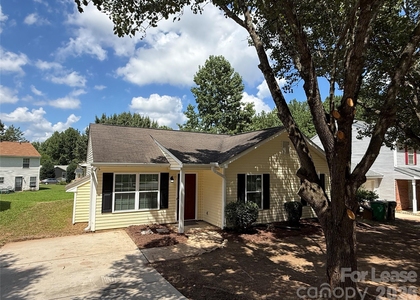 404 Kingville Drive - Photo 1