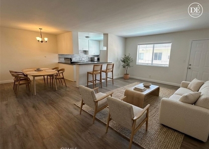 4358 Mammoth Avenue - Photo 1