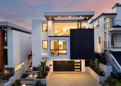 947 7th Street - Photo 1