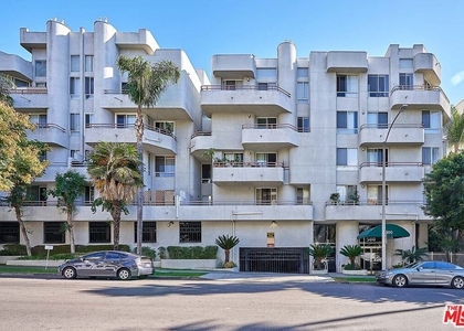 500 S Berendo Street - Photo 1