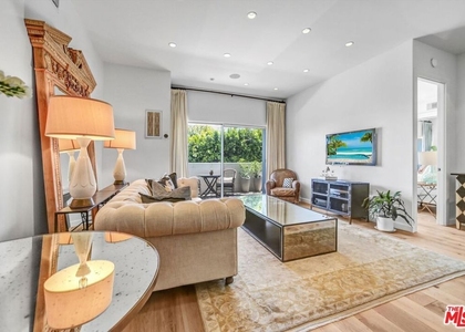 999 N Doheny Drive - Photo 1