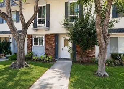 10206 Oklahoma Avenue - Photo 1
