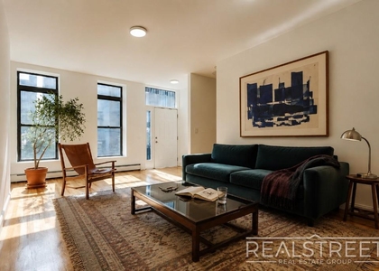 63 Palmetto Street - Photo 1
