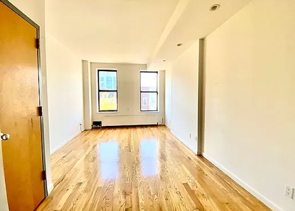 Van Brunt Street - Photo 1