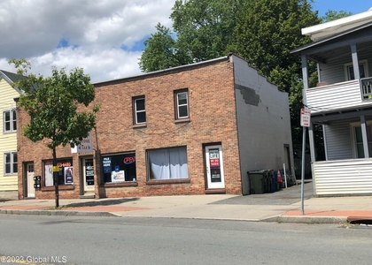1007 19th Street - Photo 1