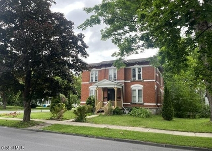 215 S William Street - Photo 1