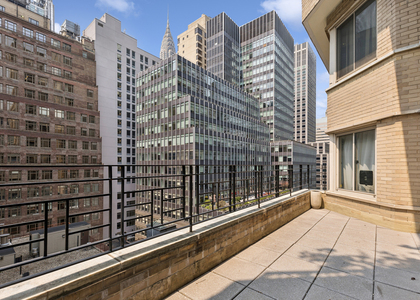 225 E 46th Street - Photo 1
