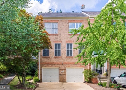 11485 Waterhaven Court - Photo 1