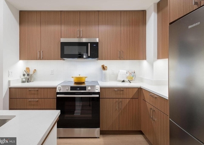 1055 N Fairfax Street - Photo 1