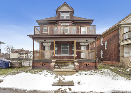 92 W Philadelphia Street - Photo 1