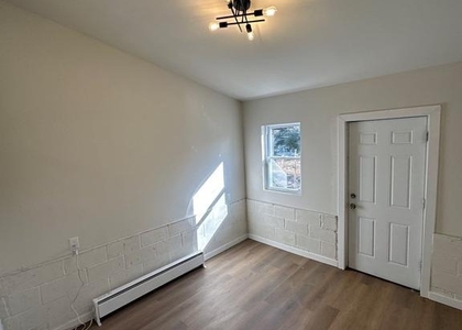 119 Tyler Street - Photo 1