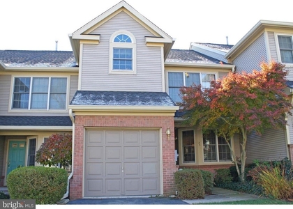 25 Benjamin Rush Lane - Photo 1