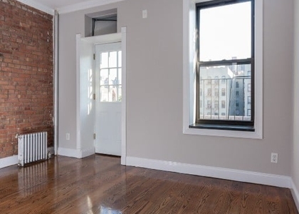 East 102nd Street - Photo 1