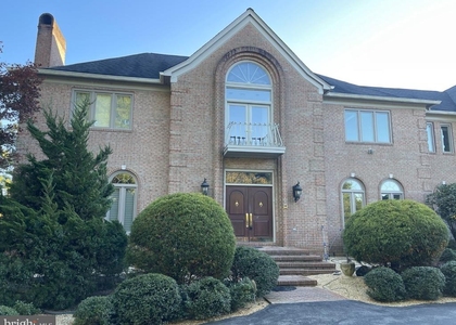 9 Alloway Court - Photo 1