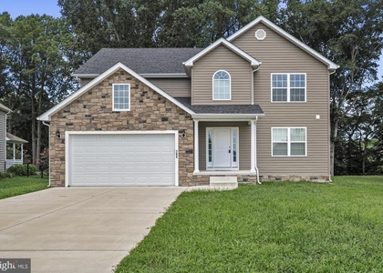 164 River Cliff Circle - Photo 1