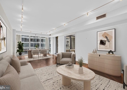 1111 23rd Street Nw - Photo 1