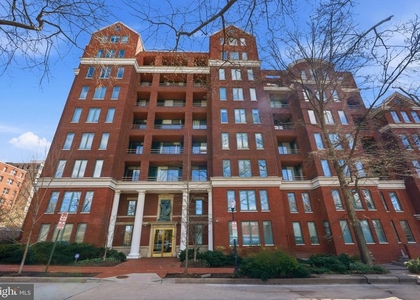 955 26th Street Nw - Photo 1