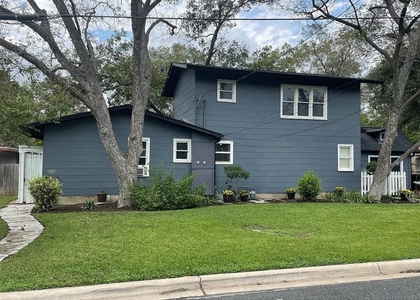 1402 Laurel St - Photo 1