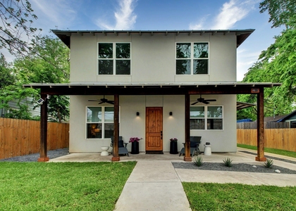 4613 Harmon Ave - Photo 1