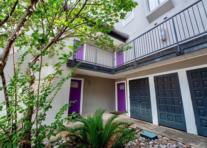 935 La Posada Dr - Photo 1