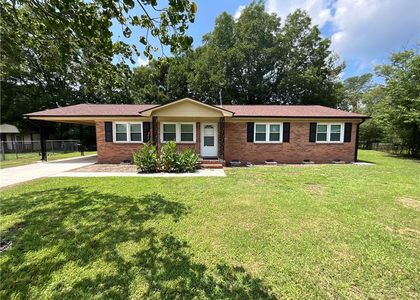 1422 Grandview Drive - Photo 1