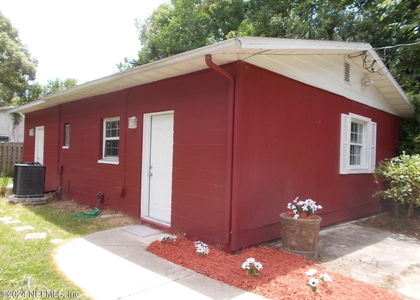 5730 Cruz Road - Photo 1