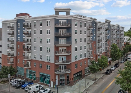 222 Glenwood Avenue - Photo 1