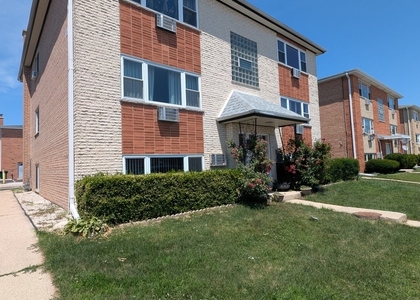 9216 Seymour Avenue - Photo 1