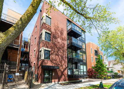 3710 N Kenmore Avenue - Photo 1
