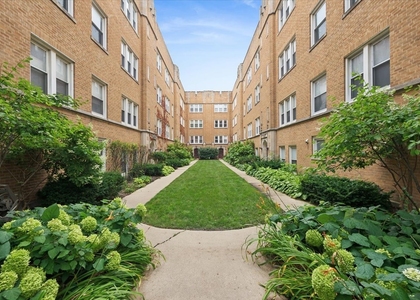 2541 Prairie Avenue - Photo 1