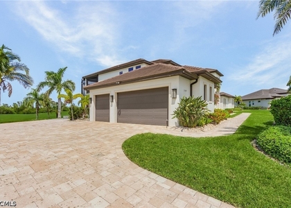 11695 Royal Tee Circle - Photo 1