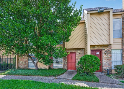 3303 W Greenridge Drive - Photo 1