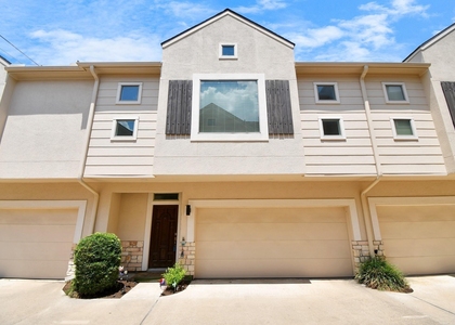 3900 Center Street - Photo 1