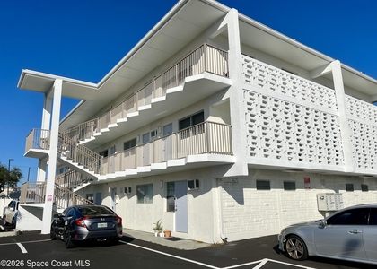 1431 Oak Street - Photo 1